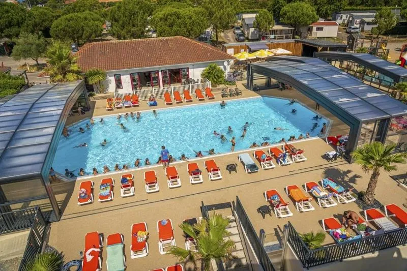 ZEcamping 4 à 1km de la plage parc aquatique dog friendly club enfant