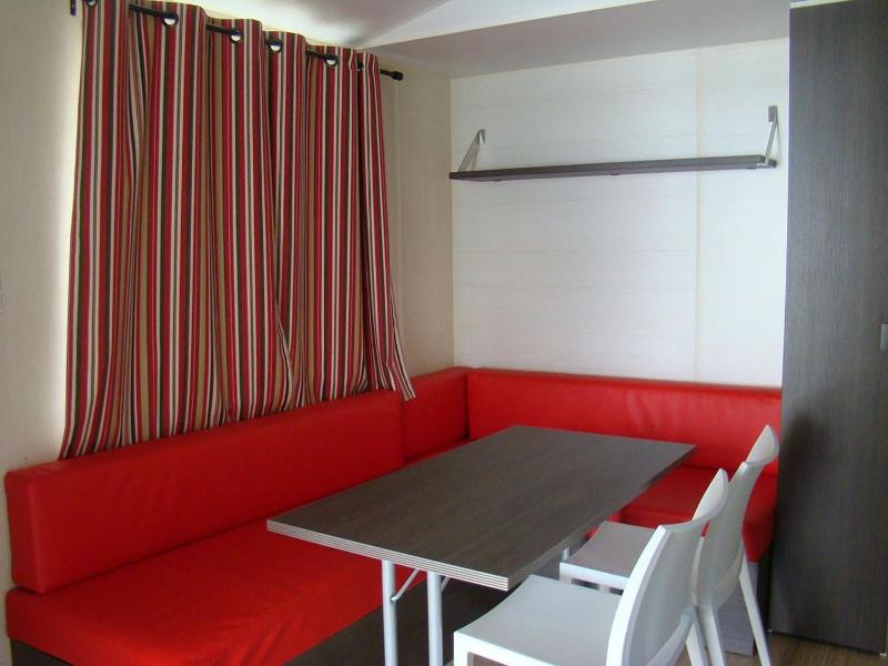 Camping 2 étoiles - Piscine - ccab0if