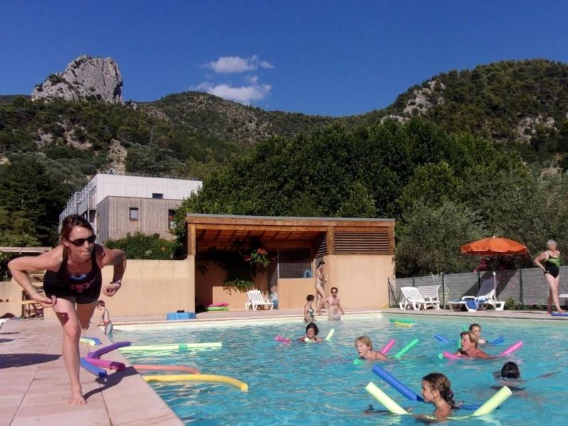 Camping 3 étoiles - Piscine - cbgcai0