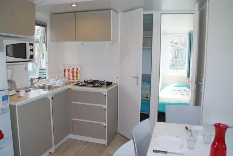 Camping 3 étoiles - Piscine - cca0gcg