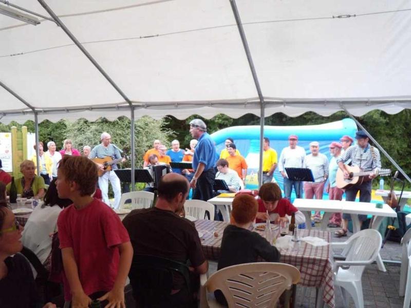 Camping 3 étoiles - Piscine - ccafbbc