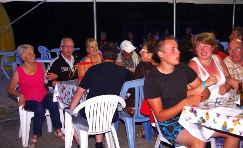 Camping 3 étoiles - Piscine - ccafbbc