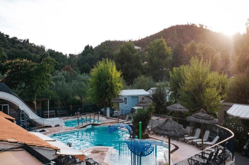 Camping 3 étoiles - Piscine - ccaffbe