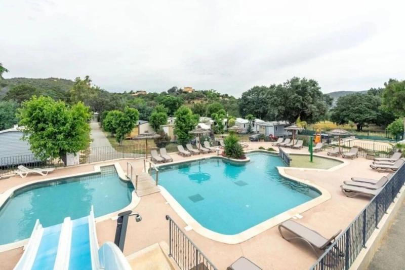 Camping 3 étoiles - Piscine - ccaffbe