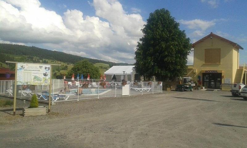 Camping 3 étoiles - Piscine - ccbadeg