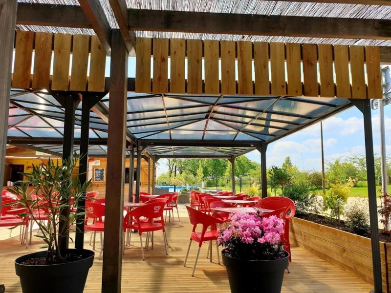 Camping 3 étoiles - Piscine - ccbaicb