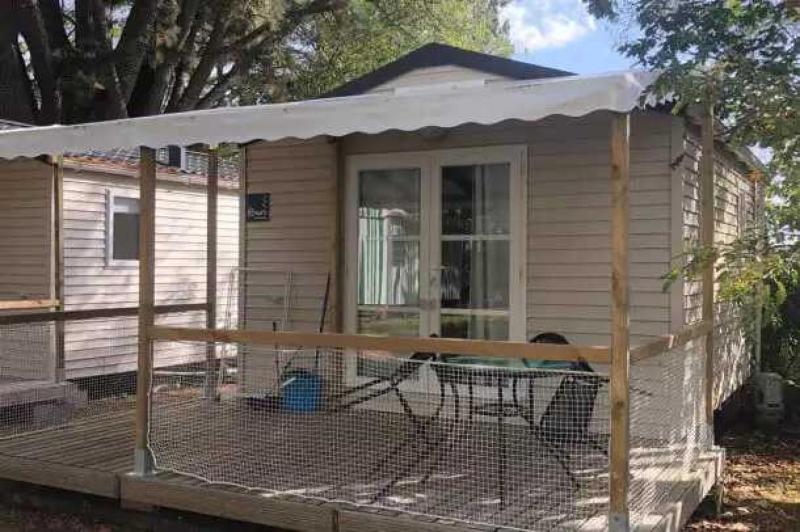 Camping 3 étoiles - Piscine - eebebg