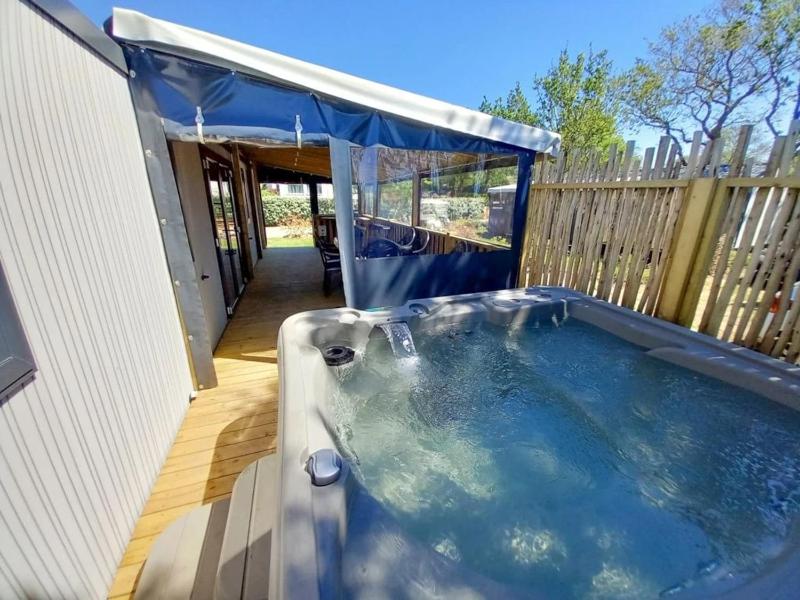 Camping 3 étoiles - Piscine - eecd0h