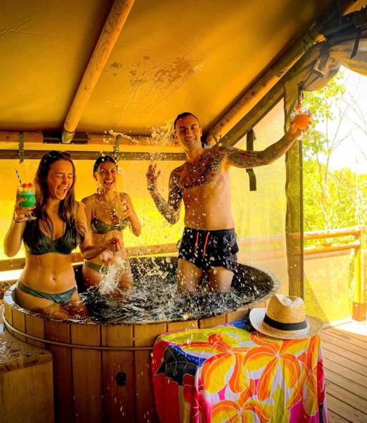 Camping 3 étoiles - Piscine - eeebcb