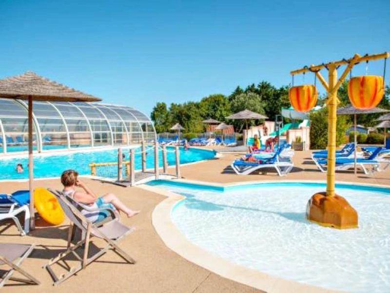 Camping 4 étoiles - Parc aquatique - eeiaei