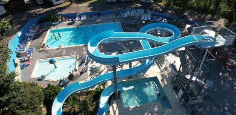Camping 4 étoiles - Piscine - ccaaeai