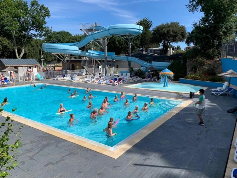 Camping 4 étoiles - Piscine - ccaaeai