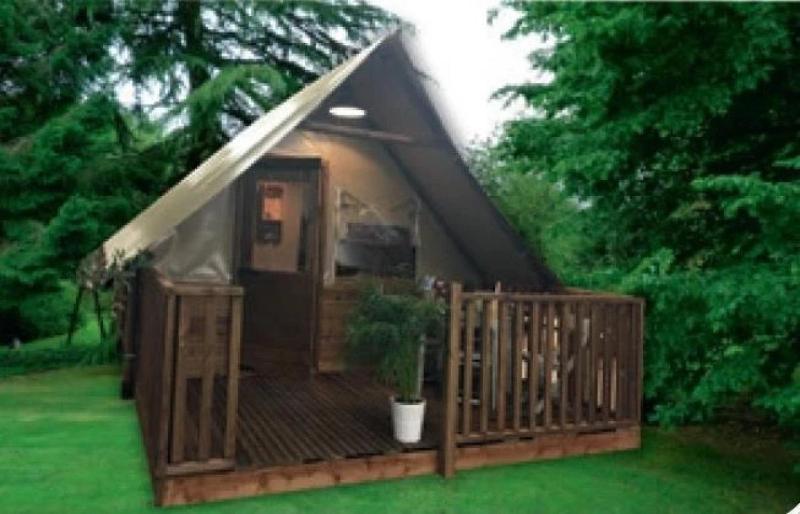 Camping 4 étoiles - Piscine - ccaaeai