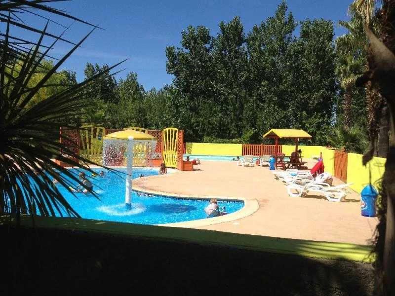 Camping 4 étoiles - Piscine - ccaffbg