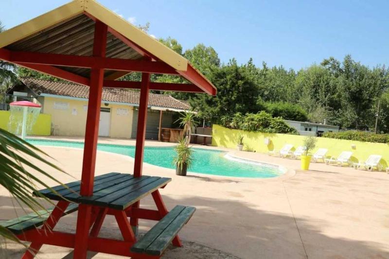 Camping 4 étoiles - Piscine - ccaffbg