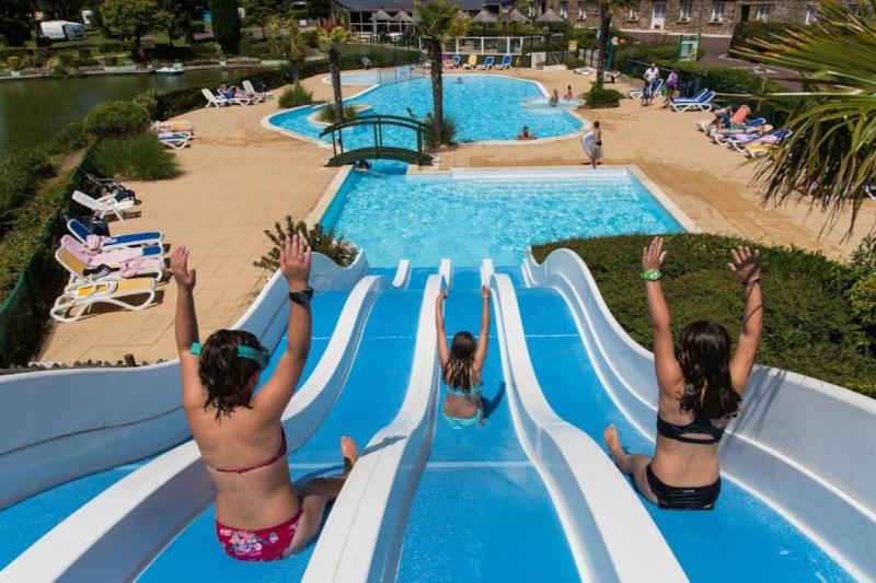 Camping 4 étoiles - Piscine - ccafgee