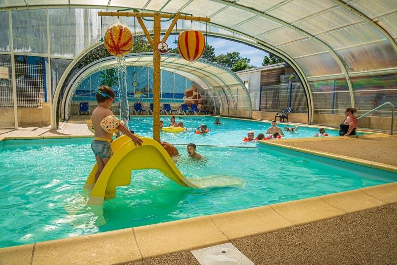 Camping 4 étoiles - Piscine - eei0fg