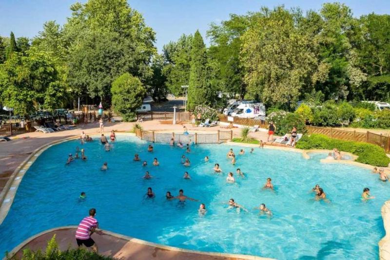 Camping 4 étoiles - Piscine - ef00ai