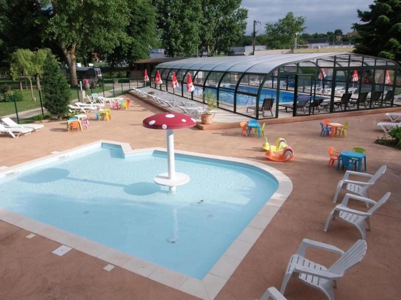 Camping 4 étoiles - Piscine - efcfbi