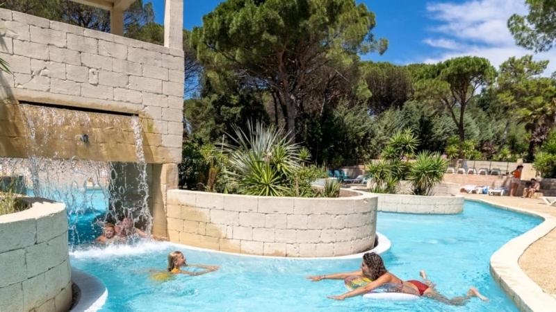 Camping 5 étoiles - Parc aquatique - eebafc