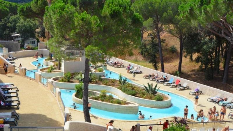 Camping 5 étoiles - Parc aquatique - eebafc