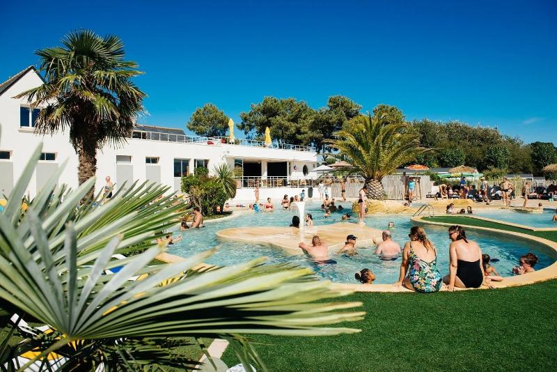 Camping 5 étoiles - Parc aquatique - eeiaic