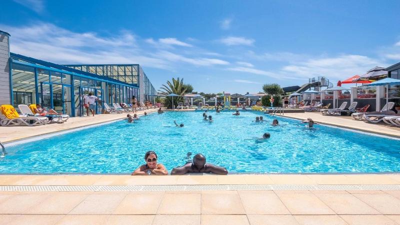 Camping 5 étoiles - Parc aquatique - eeibhf