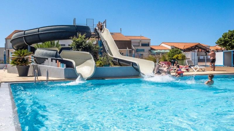Camping 5 étoiles - Parc aquatique - eeibhf