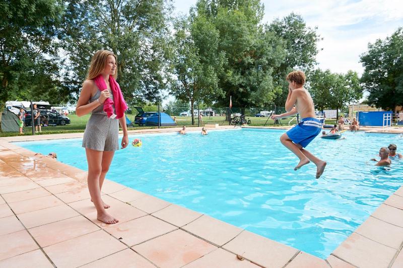 Camping Aux Rives du Soleil