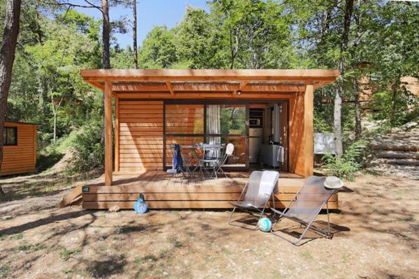 Camping La Pinède