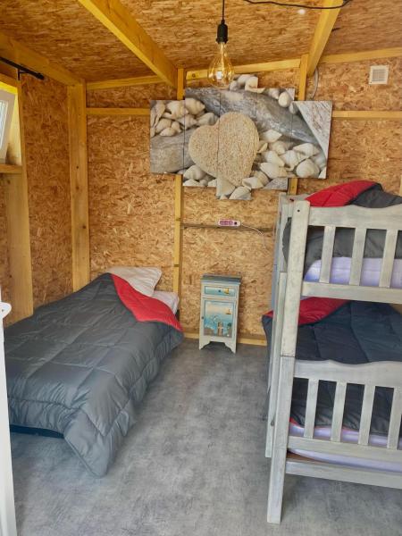 CAMPING LES EMBRUNS 3*