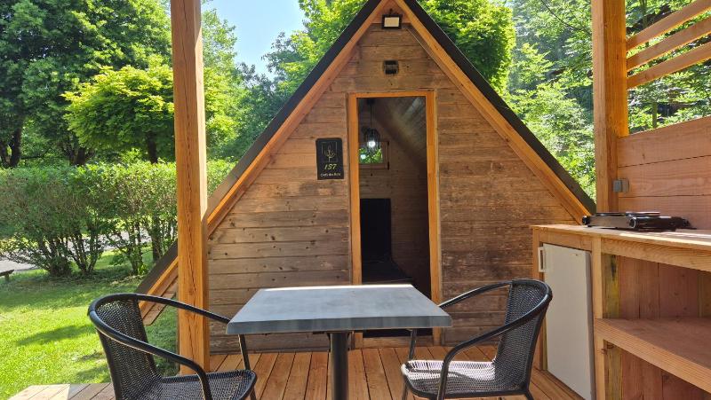 Camping Les Vernieres La Bourboule Sancy