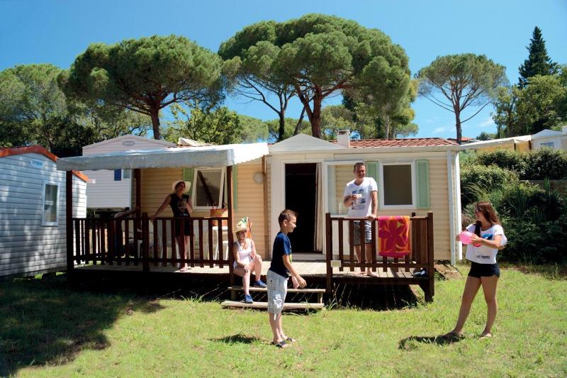Camping Montana Parc - Gassin Golfe de St Tropez - Maeva