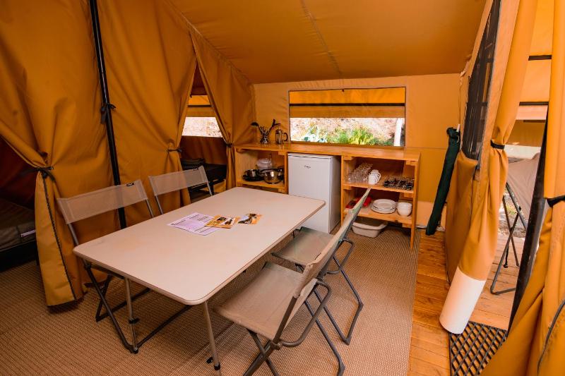Camping Onlycamp de la Vègre