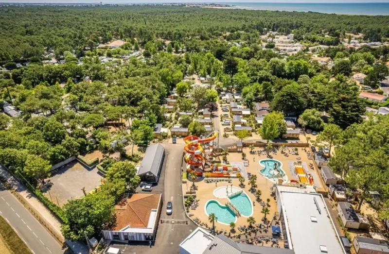 Camping - Parc aquatique - ccagfge