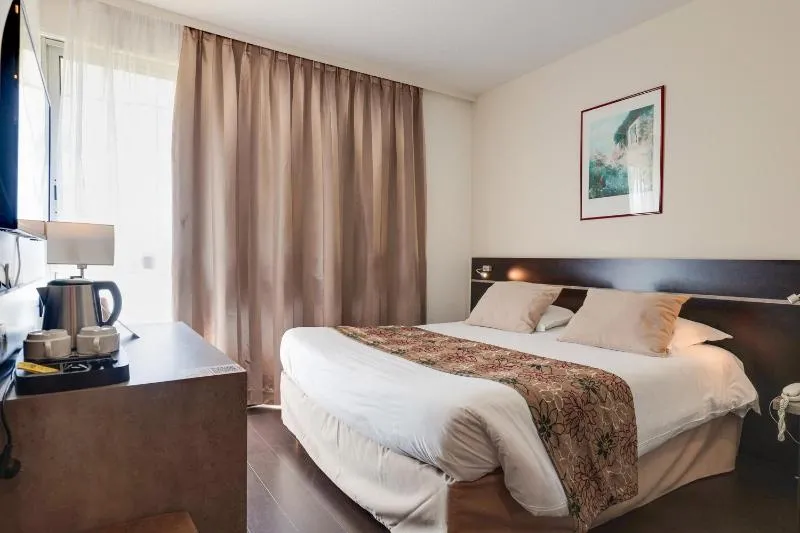 Brit Hotel Golfhotel Saint Samson