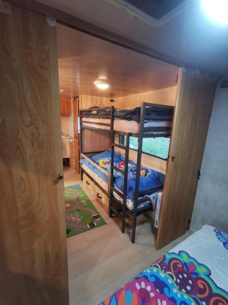Caravane 4 personnes au camping d'Aussois