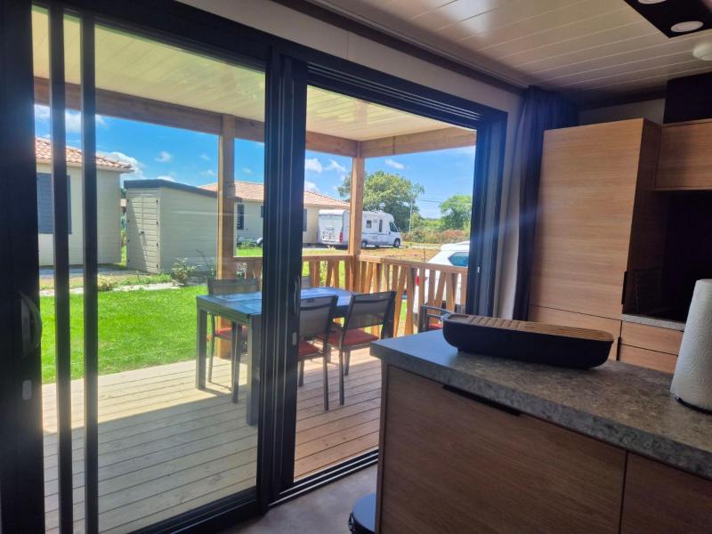 Chalet dans domaine avec piscine