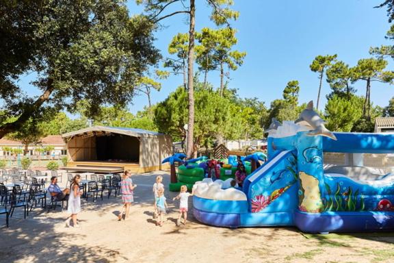 Charmant mobile-home 6 personnes - Camping 4 étoiles