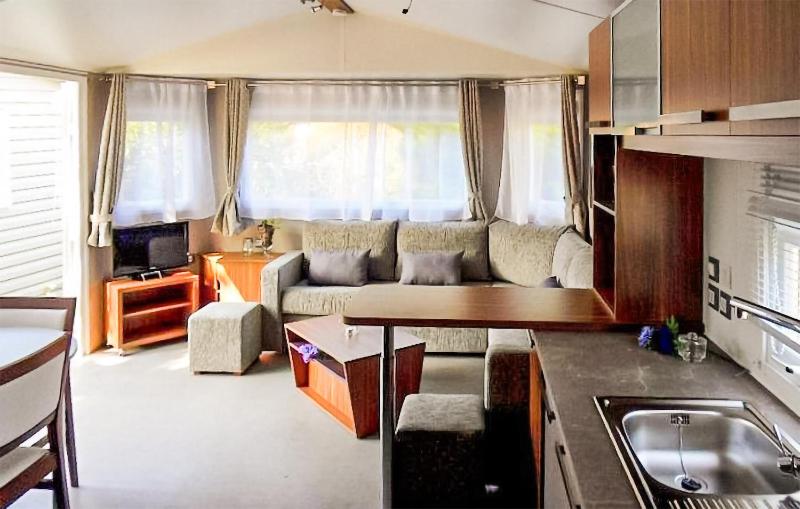 Cozy StaCaravan