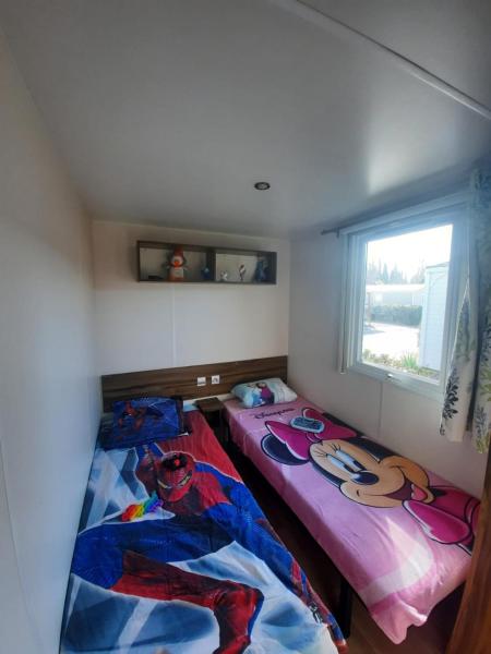 Grand mobilhome spacieux 8 places frejus/straphael