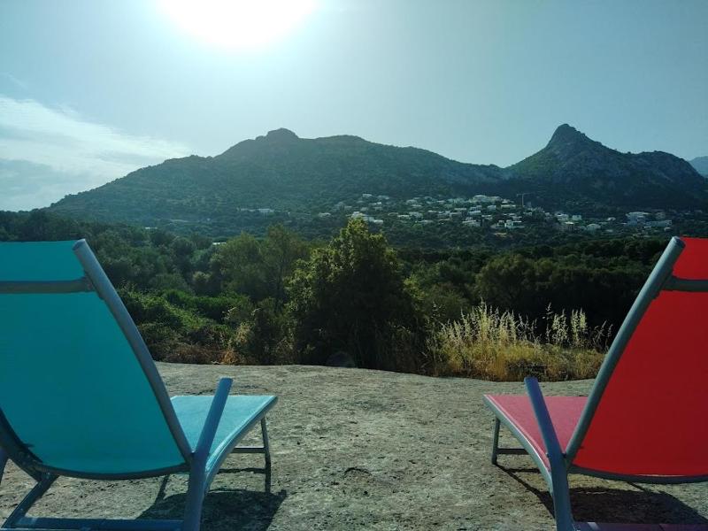 Joli 2 chambres sur Lumio, vue à couper le souffle.