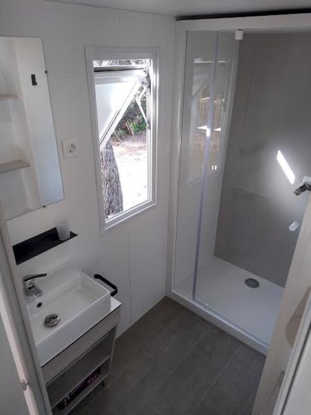 Joli 2 chambres sur Lumio, vue à couper le souffle.