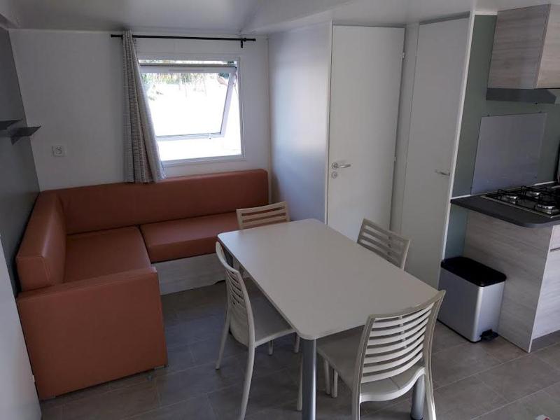 Joli 2 chambres sur Lumio, vue à couper le souffle.