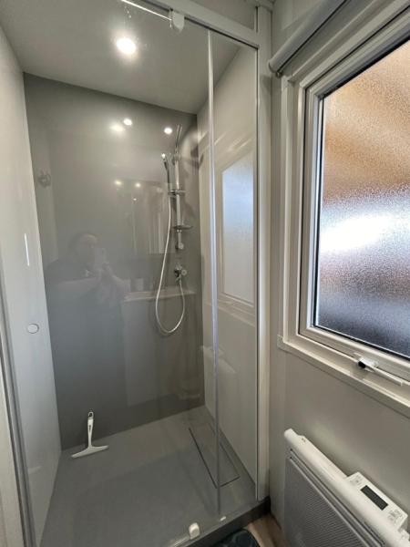 Le Paradis du Rhône - mobilhome moderne et confortable