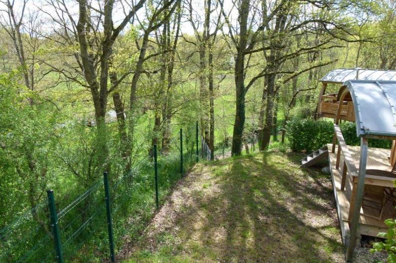 Les cabanes du Val Vert en Berry