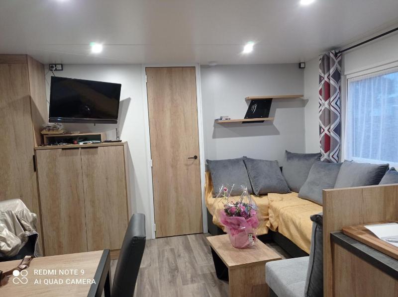 location mobil home neuf, vue mer, tout confort, 6 personnes