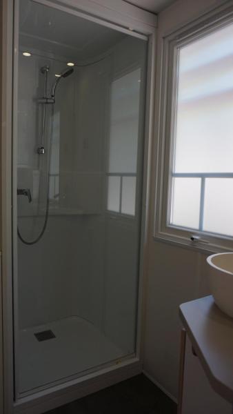 Luxe chalet voor 5 personen op Camping Leï Suves - JoyCasa