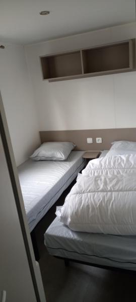 MH 3 chambres au coeur du camping Bois Dormant 90