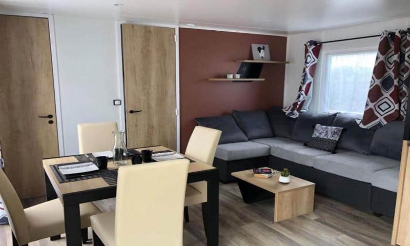 MH6pers-2ch-1sdb-lits faits-40m2-terrasse-tv--grand confort-empl calme-Kerlann